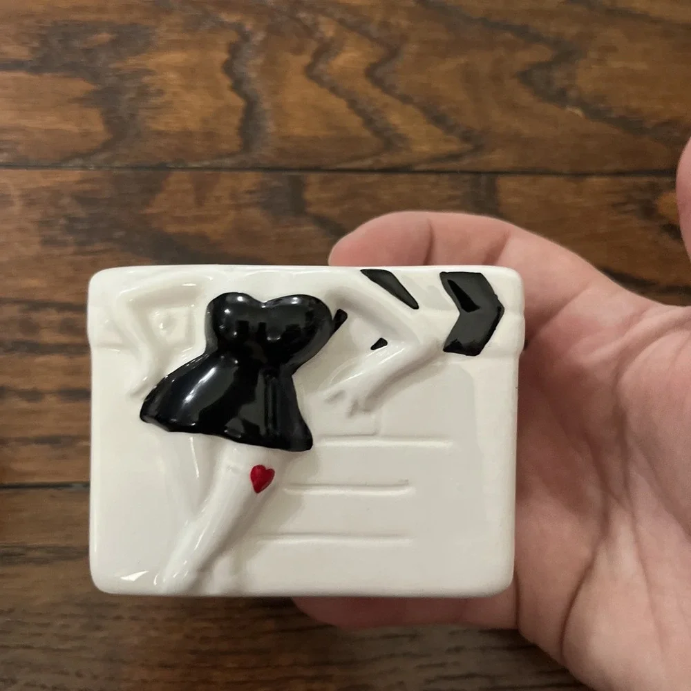 Betty Boop salt and pepper shaker multicolor kitchen vintage 1995 Body Head